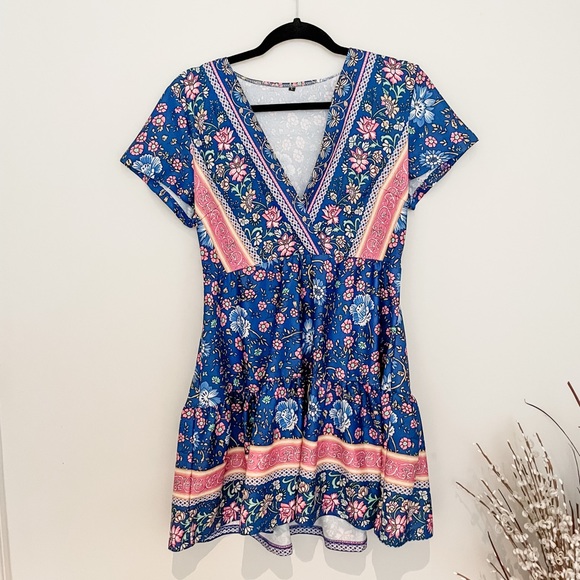 Boho Mini Dress - size Large - Picture 1 of 3
